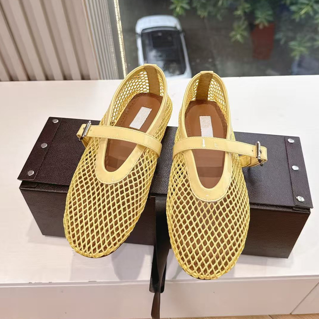 Sapatos Femininos de Marca de  - Belted Shirt Dress avaliação e preço