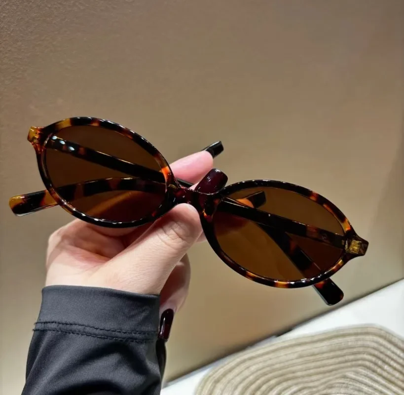 Novos Óculos de Sol em Forma O - Women Fashion Glasses avaliação e preço